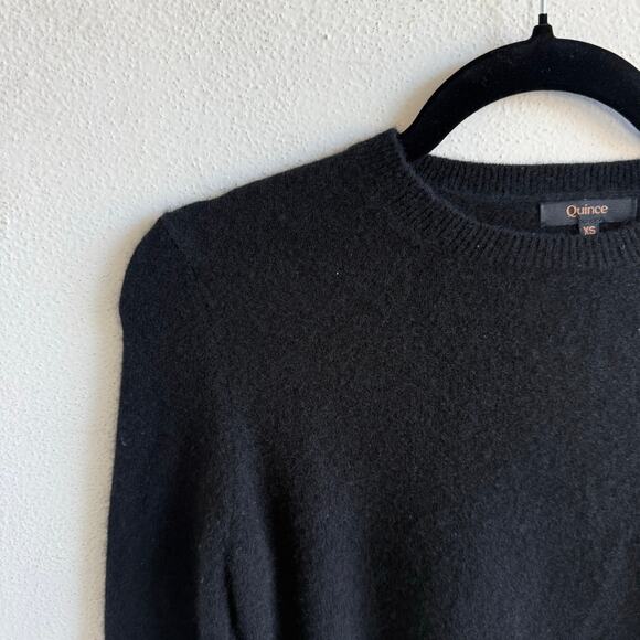 Quince Sweater 100% Cashmere Pullover Black Womens XS Minimalist Quiet Luxury - Picture 2 of 6